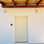 Yannis Boutique Cycladic House Villa
