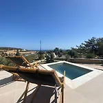 Yannis Boutique Cycladic House