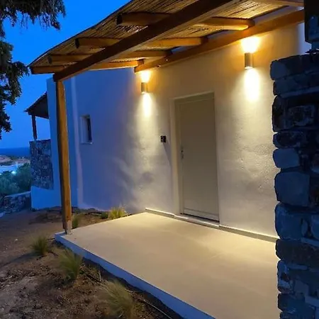 Yannis Boutique Cycladic House Villa