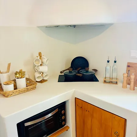 Yannis Boutique Cycladic House